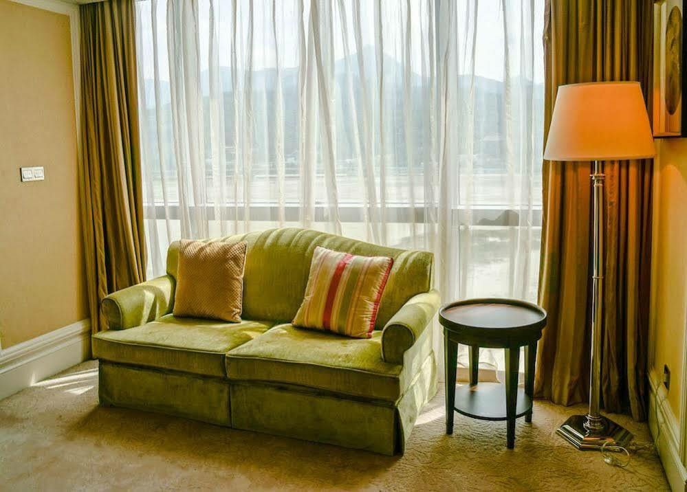 Sheraton Fuzhou Hotel Kültér fotó