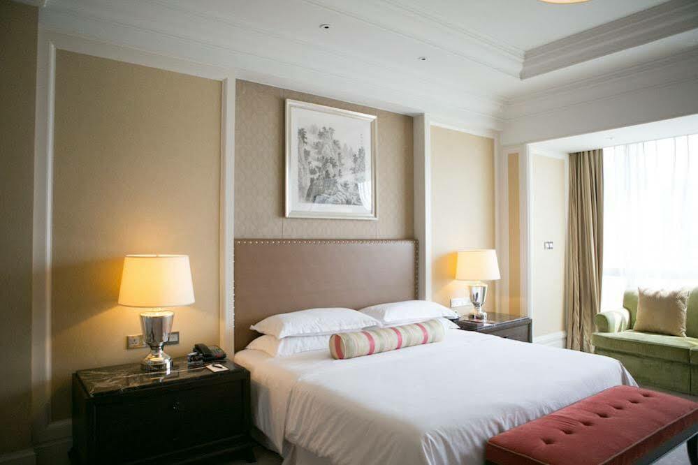 Sheraton Fuzhou Hotel Kültér fotó